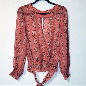 NWOT Soho Sheer Pink Floral Print Top Sz L
